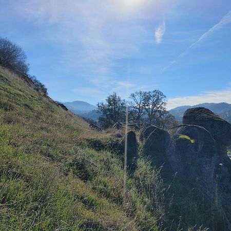 Mountain Escape Villa Yokuts Valley  Bagian luar foto